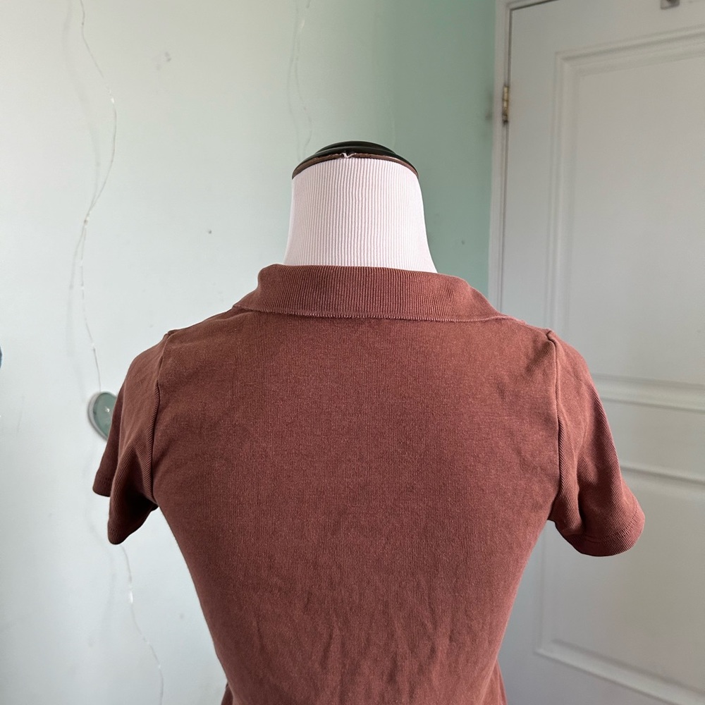Brandy Melville Brown Button-Up Polo - Picture 7 of 8